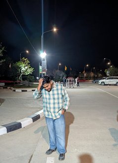Tanishk - Acompañantes masculino in Noida Photo 2 of 12