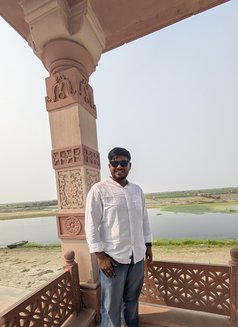 Tanishk - Acompañantes masculino in Noida Photo 7 of 12