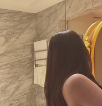 Tanishka - escort in Mumbai Photo 2 of 3