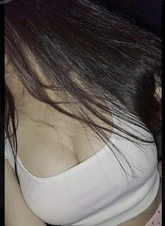 Tanishka Sharma - escort in Noida Photo 3 of 7