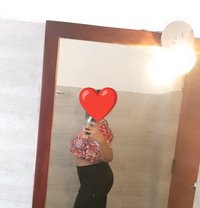 Taniya Fernando - escort in Colombo