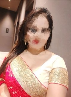 Mahi (Real meet & wabcam) - escort in Mumbai Photo 3 of 3