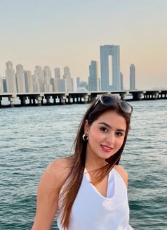 Taniya - escort in Dubai Photo 4 of 5