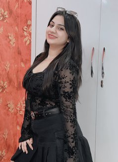 Taniya - escort in Dubai Photo 4 of 8