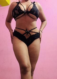 Taniya - escort in Kolkata Photo 17 of 26