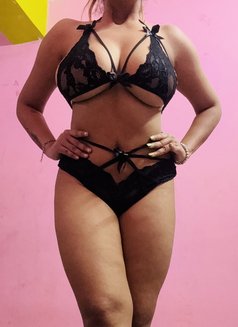 Taniya - escort in Kolkata Photo 19 of 26