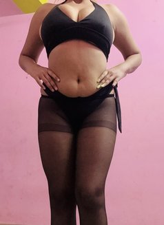 Taniya - escort in Kolkata Photo 4 of 12