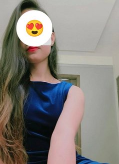 Taniya - escort in Gurgaon Photo 2 of 5