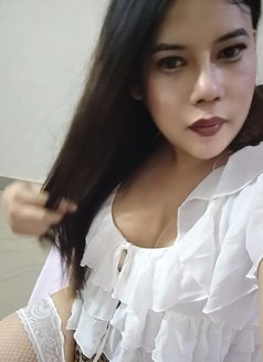 Taniya - Transsexual escort in Pune Photo 22 of 23