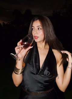 Taniya Indian Vip Model - escort in Ajmān Photo 4 of 4