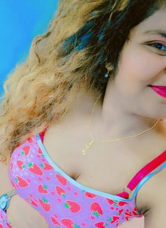 Taniya Love - escort in Dubai Photo 4 of 9