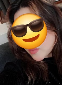 SAKSHI🩵SUNAINA❣️TANIYA(4-S♡me🫦Girls) - puta in New Delhi Photo 5 of 11