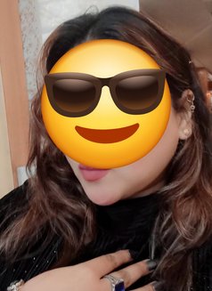 SAKSHI🩵SUNAINA❣️TANIYA(4-S♡me🫦Girls) - puta in New Delhi Photo 6 of 11