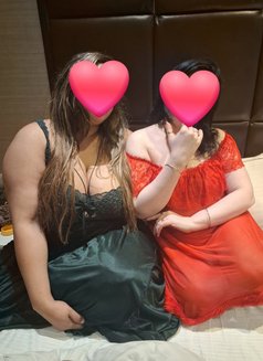 SAKSHI🩵SUNAINA❣️TANIYA(4-S♡me🫦Girls) - puta in New Delhi Photo 9 of 11