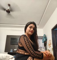 Modeling Independent Girl - escort agency in Jaipur Photo 3 of 7