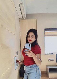 Taniya Sharma Independent Girl - escort in Udaipur Photo 1 of 4