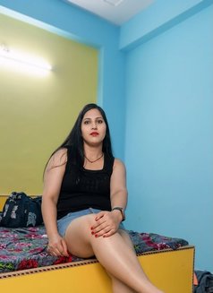 Taniya Singh - escort in Noida Photo 1 of 2