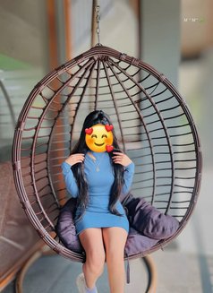 Taniya - escort in Colombo Photo 1 of 5