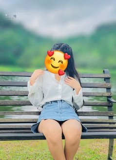 Taniya - escort in Colombo Photo 3 of 5