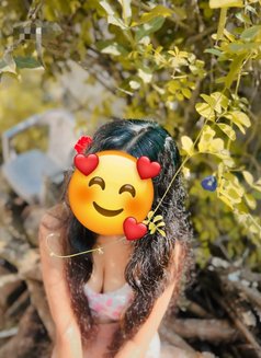 Taniya - escort in Colombo Photo 5 of 5