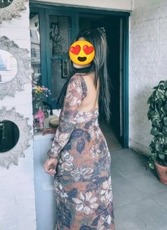 Taniya for genuine meeting - escort in Kathmandu Photo 1 of 2