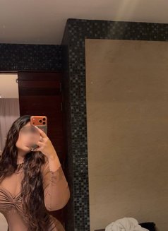 TANYA High Profile Model Indian - companion in Singapore Photo 1 of 5