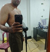 tanned boy at your service - Acompañantes masculino in New Delhi