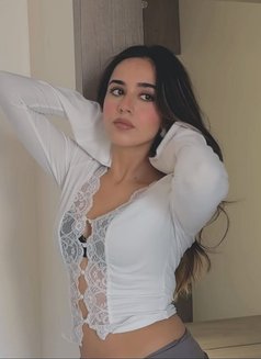 Tannika - escort in Colombo Photo 1 of 4