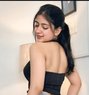 Tannu - escort in Kochi Photo 1 of 3