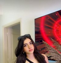 Tannu - puta in Perth