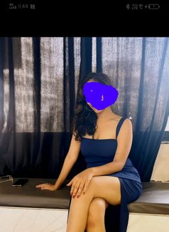 Tans - escort in Mumbai Photo 1 of 4
