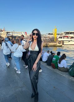 TanTanThailand good sex - Transsexual escort in İstanbul Photo 10 of 15