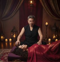 Tantra massage for women - masseur in Chiang Mai