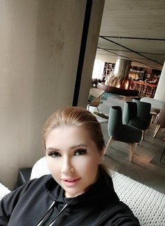 Tantra Massage, real selfie,Gfe, Bdsm - puta in Dubai Photo 1 of 17