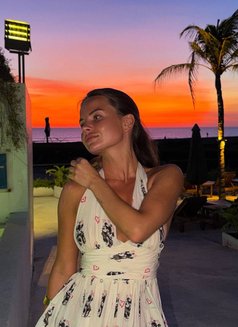 Kat 21yo - escort in Dubai Photo 13 of 16