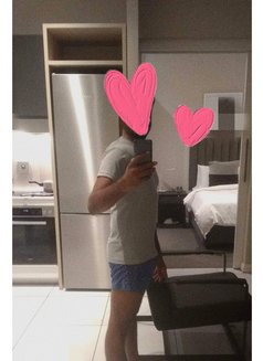 Tantramassages - Male escort in Chennai Photo 1 of 1