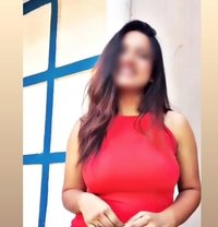 INDIAN Massage and GFE - escort in Rome