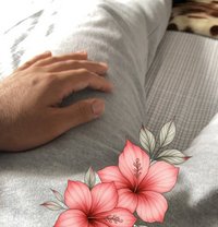 Tantric Men Masseur for Guys - masseur in Chennai