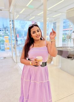 Tanu Basu - escort in Kolkata Photo 3 of 5