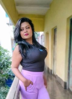Tanu Gupta - escort in Bangalore Photo 4 of 4