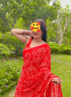 Heena - escort in Jaipur Photo 1 of 4