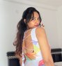 Tanu - escort in Kochi Photo 1 of 2
