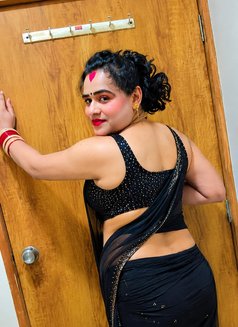 Tanu - Transsexual escort in Jaipur Photo 6 of 7