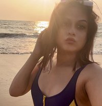 Vish kanya - Acompañantes transexual in New Delhi