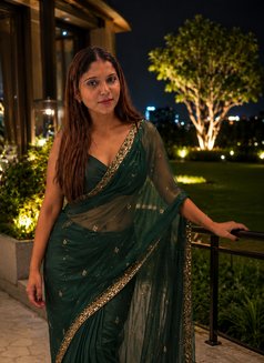 Tanu(meet & Cam) - escort in Kochi Photo 1 of 1