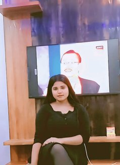 Tanu Sharma - escort agency in Noida Photo 3 of 5