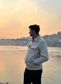 Tanuj - Male escort in New Delhi Photo 1 of 1