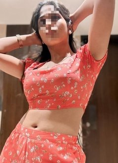 Tanuja - escort in Kolkata Photo 1 of 3