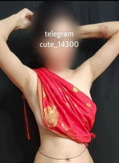 Tanushree - escort in Mumbai Photo 1 of 9