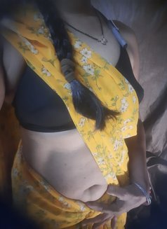 Tanushree - escort in Nashik Photo 13 of 14